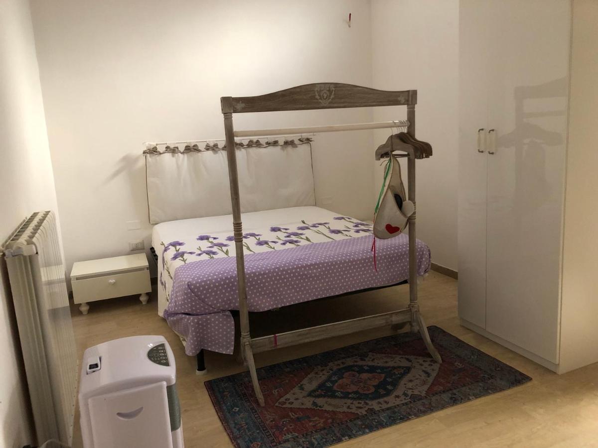 La Casetta Di Angela Manduria Buitenkant foto